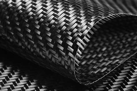  Woven Carbon Fiber Composites: Die Zukunft der Leichtbaukonstruktion?